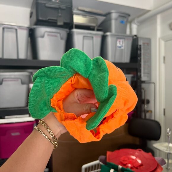 lookin' good! Dogs Pet's Halloween Pumpkin Costume Small Orange 100% Polyester - Picture 4 of 6